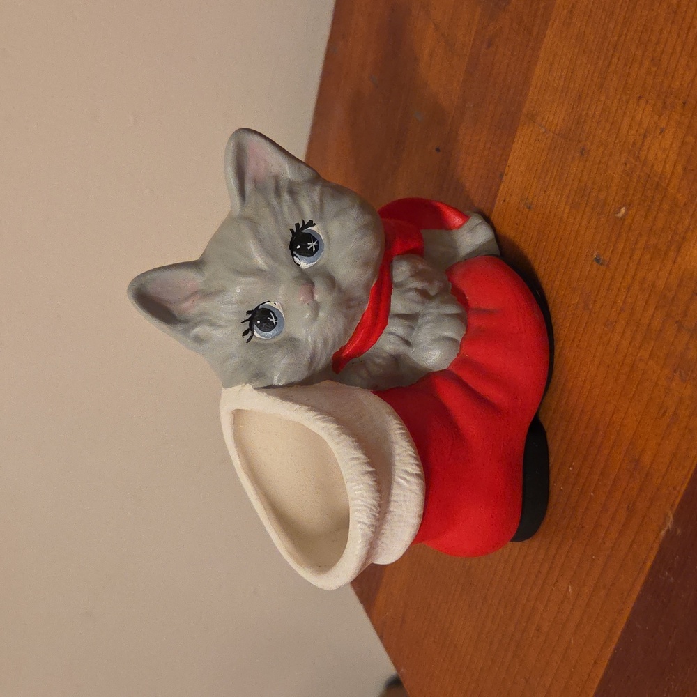Vintage Christmas Gray Cat Planter/DIsh with Red Santa Boot